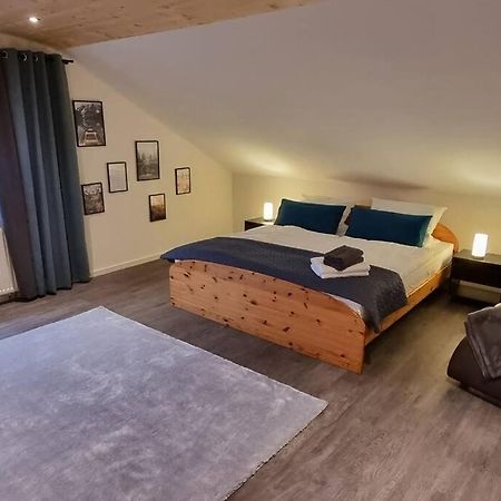 Capa Ferienwohnung Pfalz Нойштадт-ан-дер-Вайнштрасе Екстер'єр фото