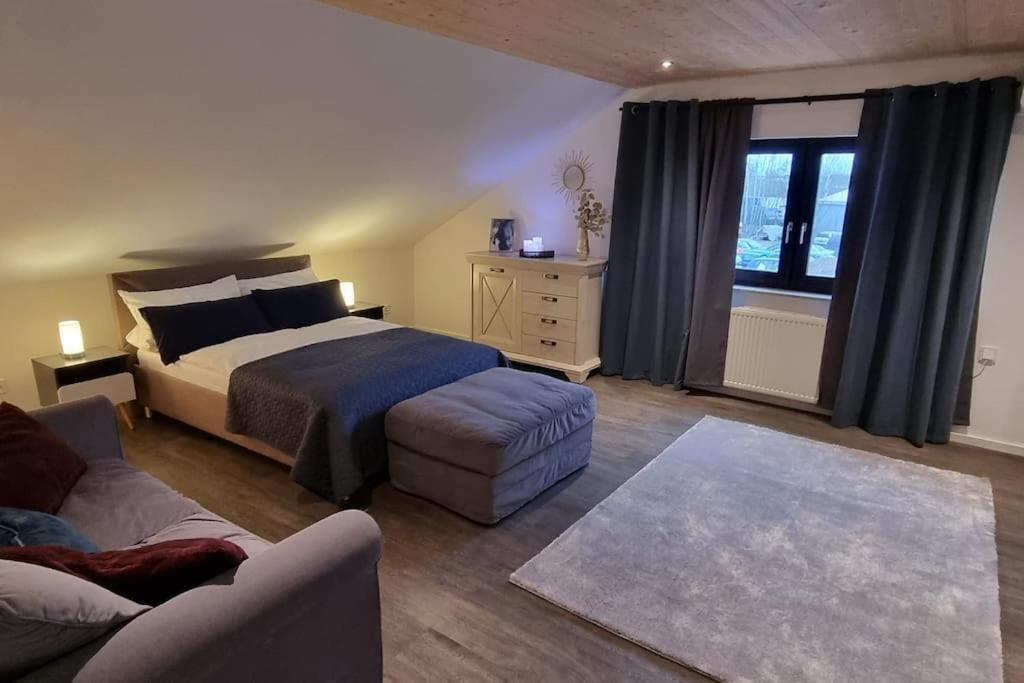 Capa Ferienwohnung Pfalz Нойштадт-ан-дер-Вайнштрасе Екстер'єр фото