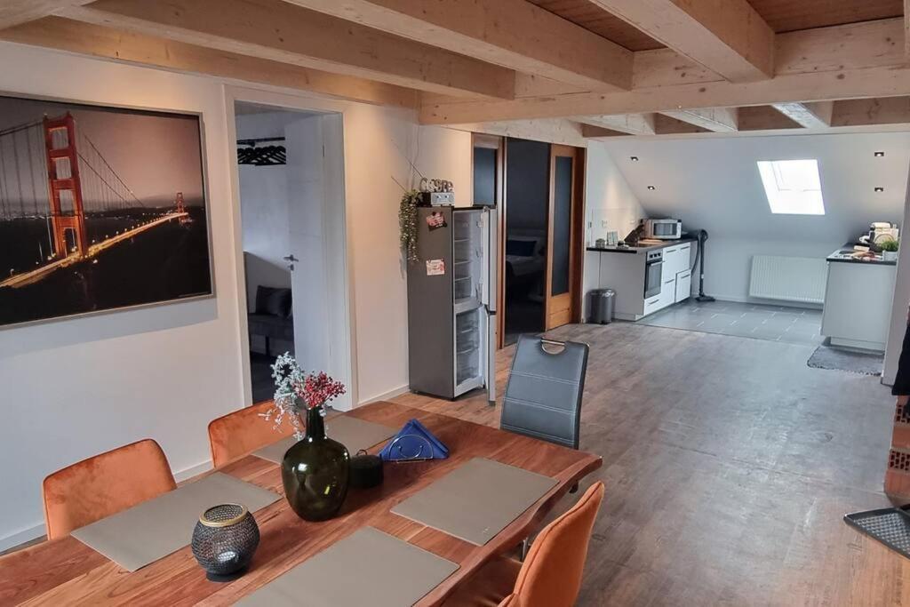 Capa Ferienwohnung Pfalz Нойштадт-ан-дер-Вайнштрасе Екстер'єр фото