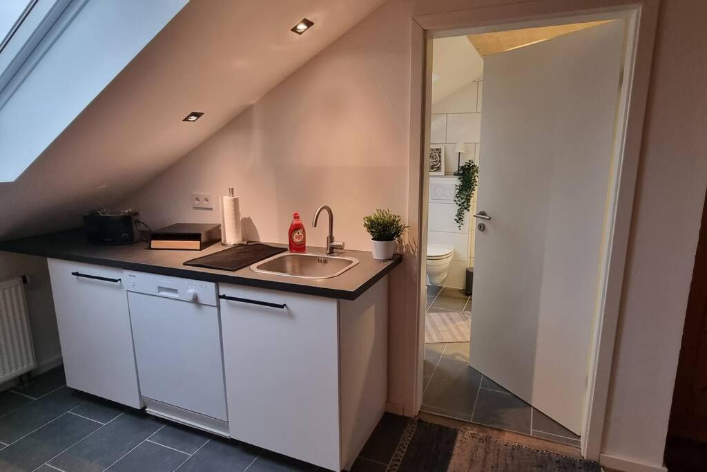 Capa Ferienwohnung Pfalz Нойштадт-ан-дер-Вайнштрасе Екстер'єр фото
