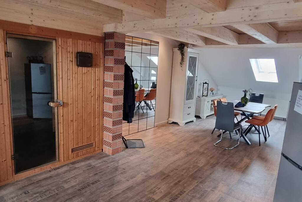 Capa Ferienwohnung Pfalz Нойштадт-ан-дер-Вайнштрасе Екстер'єр фото
